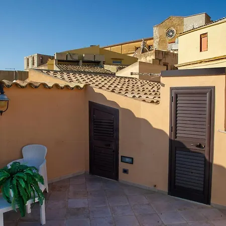 La Perla Della Cattedrale Luxury 4*